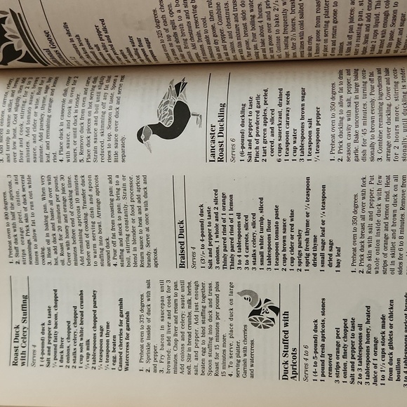 LOT Vintage Cookbooks - Picture 7 of 13